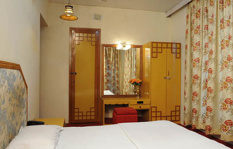 Hotel Ooty Gate executive room